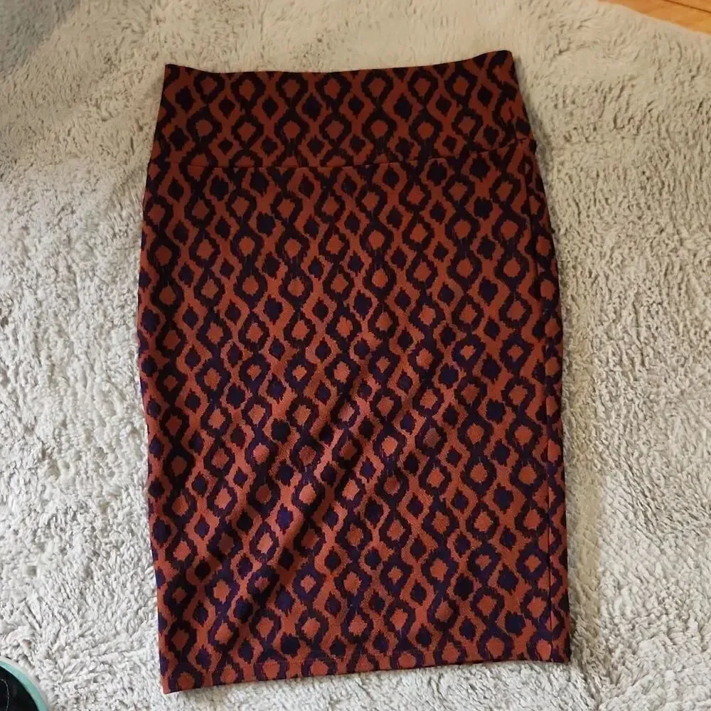 Lularoe stretchy small ladies skirt